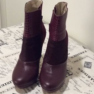 MAROON INC HALF BOOT
